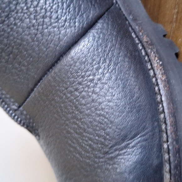 Cole Haan Black Leather Shearling Lined Winter Ankle Boots Zip Front Sz 8.5B - Picture 13 of 17